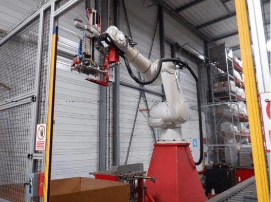 Tranformation de palette robotisée STÄUBLI TX200L CS8HP
